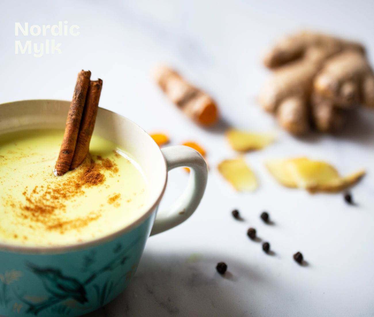 Cashew gurkemeje-mylk